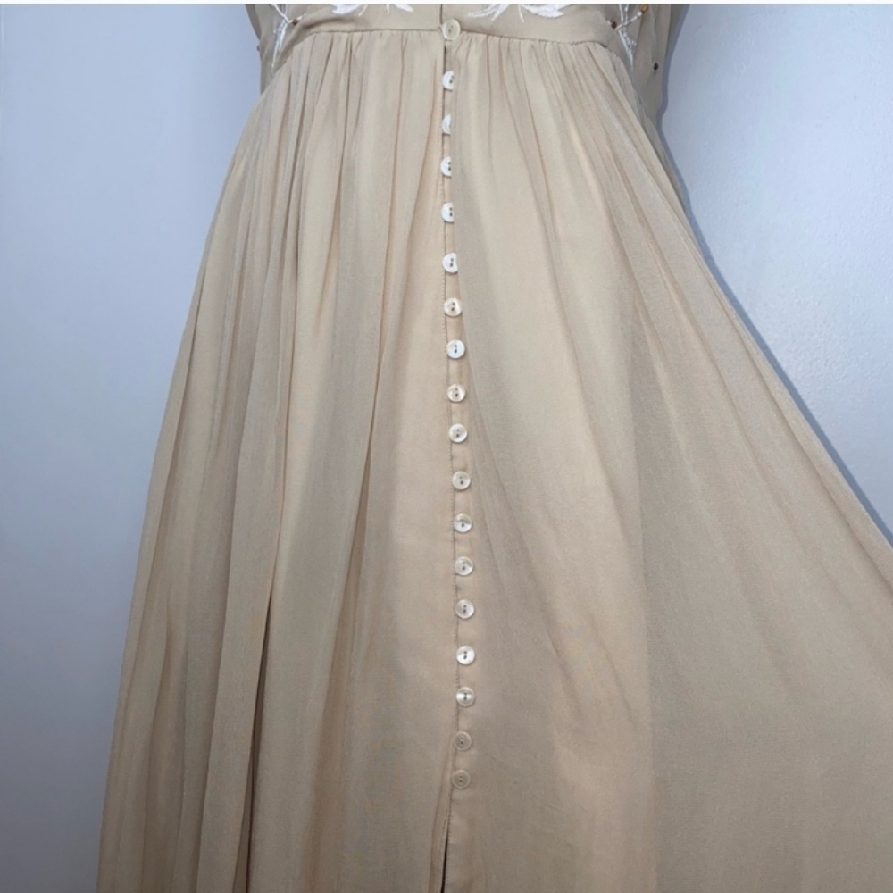 By Together Beaded Button Front Embroidered Floral Maxi Dress Size 16 NWT - Picture 4 of 10